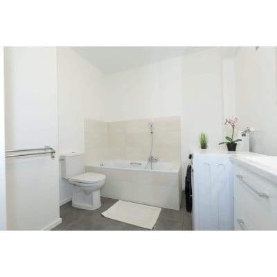 Individual Room in Belair, Luxembourg - Furnished.lu