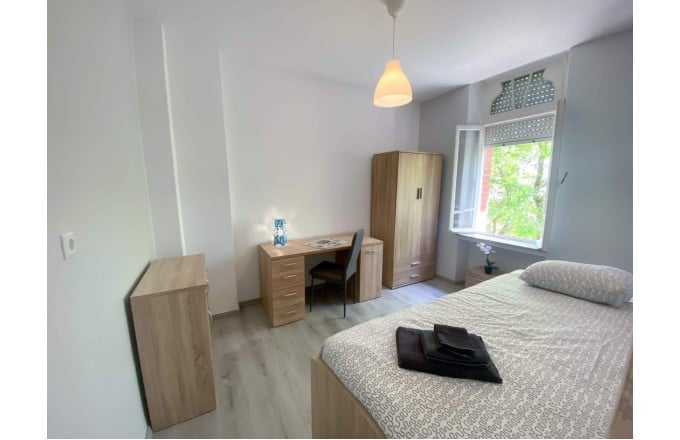 Room in Esch-Sur-Alzette, 895€/month