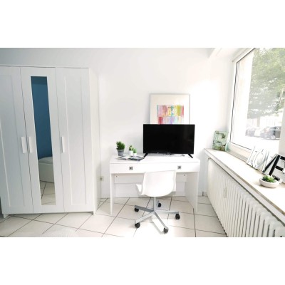 Individual Room 14m² - Double Bed - Bonnevoie, Luxembourg