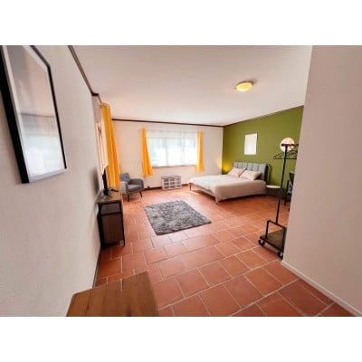 Individual Room 33m² - Double Bed - Leudelange, Luxembourg