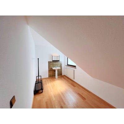 Private Room (22m²) in Leudelange - Furnished & All-Inclusive