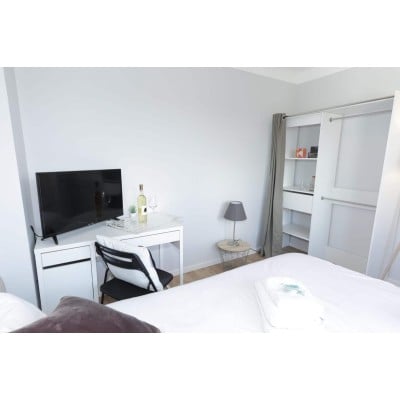 Individual Room 14m² with Double Bed in Cessange, Luxembourg