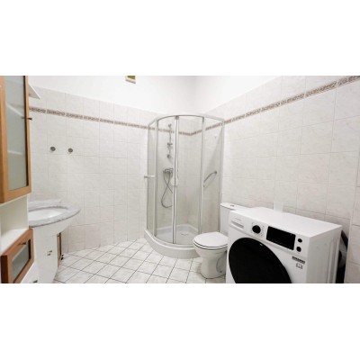 Furnished Room GARE Luxembourg | 15m² Private | Furnished.lu