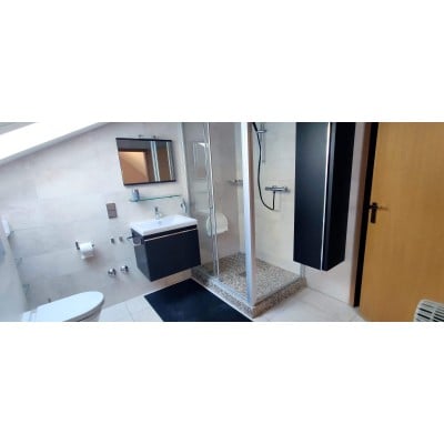 Individual Room 13m² with Private Bath - Rollingergrund, Lux.