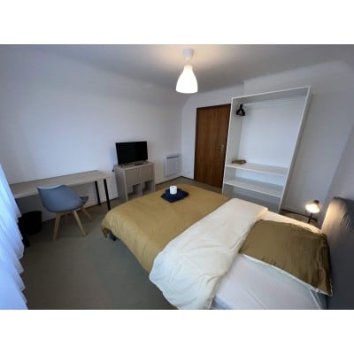 Cozy Individual Room Hesperange - Double Bed - 10m²
