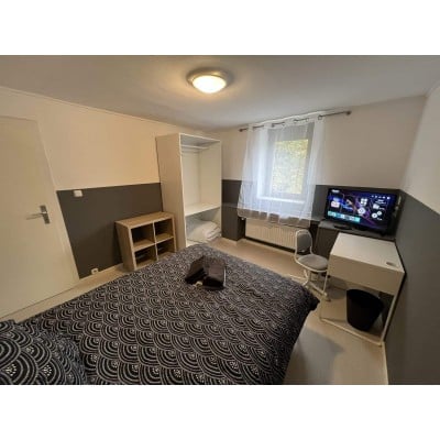Individual Room 12m² Double Bed in Dommeldange, Luxembourg