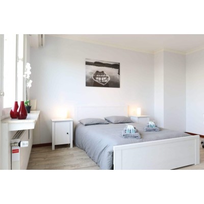 Independent 60m² Furnished Studio in Limpertsberg, Luxembourg