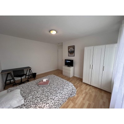 Cozy Private Room 16m² in Strassen | Furnished.lu