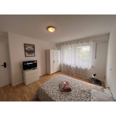 Cozy Private Room 16m² in Strassen | Furnished.lu