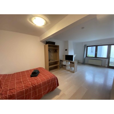 Individual Room 25m² with Balcony in Kirchberg, Luxembourg