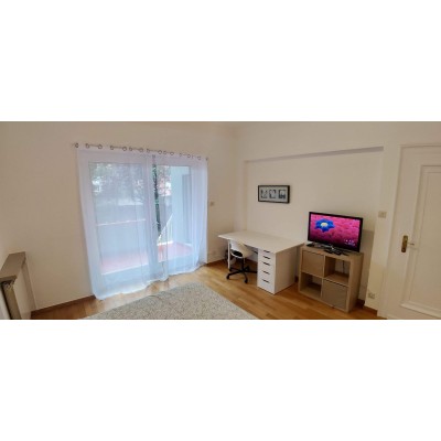 Individual Room (15m²) in Belair, Luxembourg | Furnished