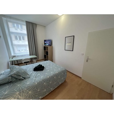 Individual Room 12m² - Gare District Luxembourg