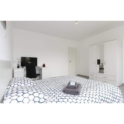 Cozy Double Room in Gasperich, Luxembourg - 17m² Private Space