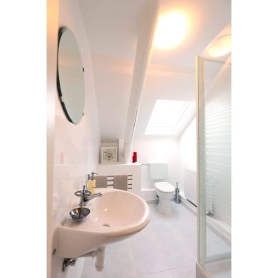 Individual Room Bonnevoie | Double Bed | Furnished.lu