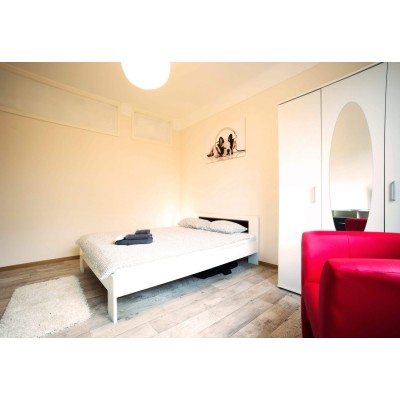 Cozy Double Room, 12m², Luxembourg-Gare | Furnished.lu