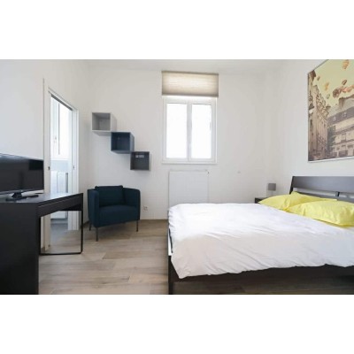 Private Room 14m² with Bathroom - Luxembourg-Gare