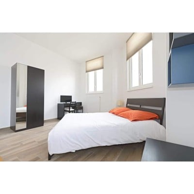 Cozy 20m² Room with Private Bath in Luxembourg-Gare