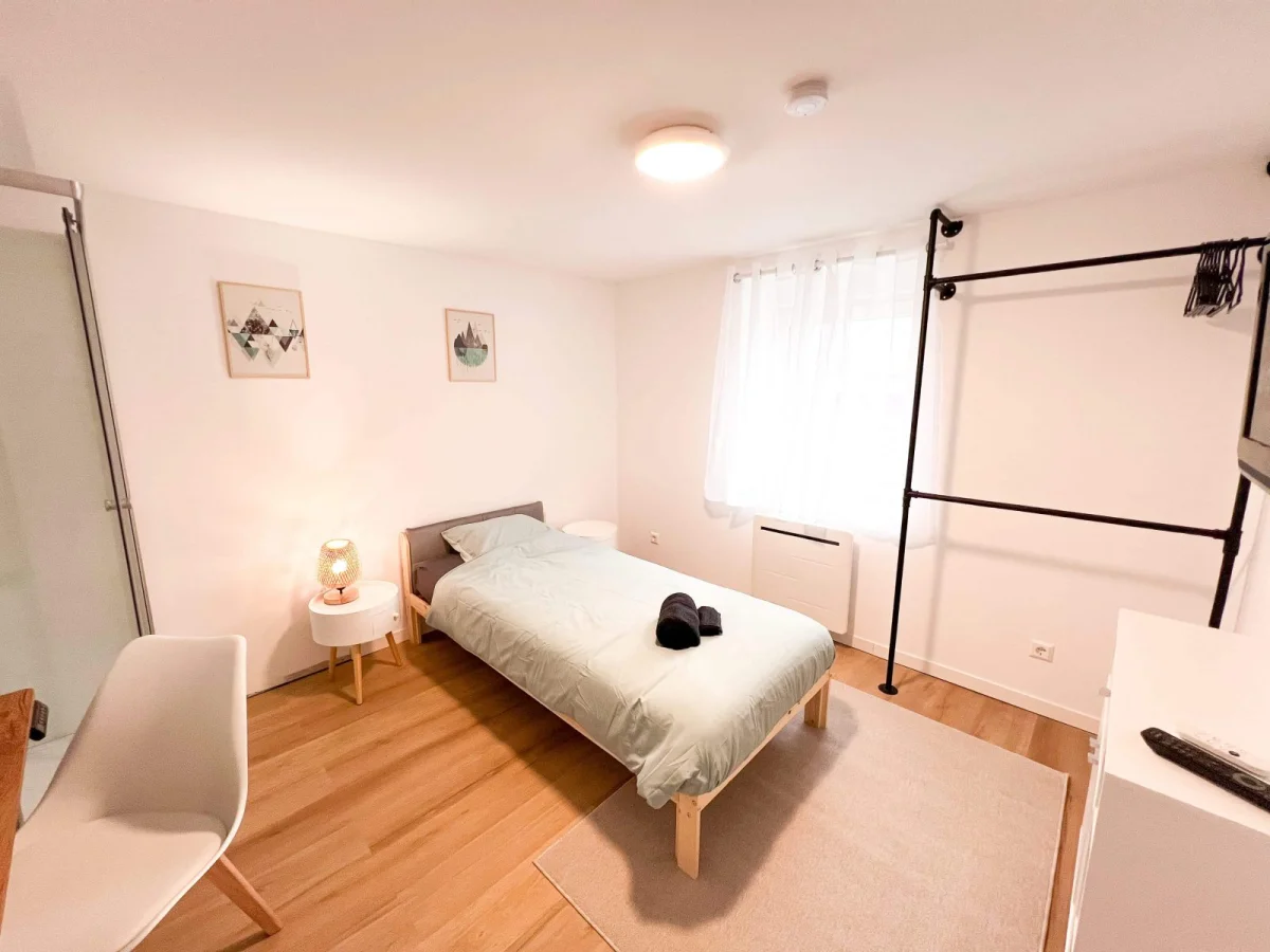 Cosy furnished coliving room